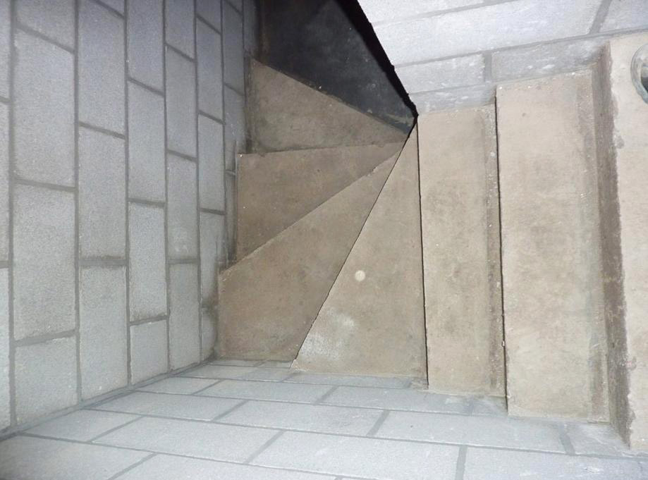 hoektrap in beton